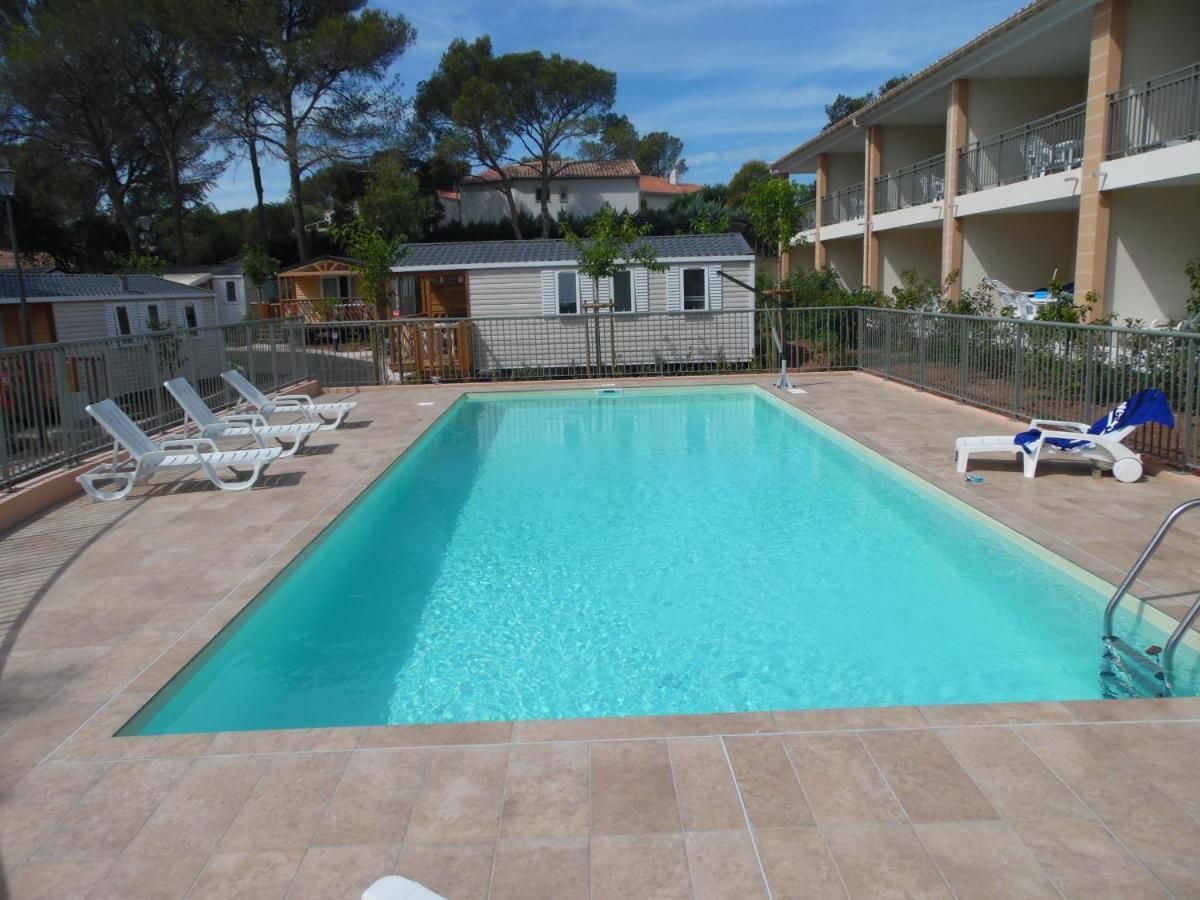 Residence L'Elephant Saint-Raphaël Buitenkant foto